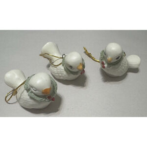 3 Vintage Porcelain White Dove Bird Ornaments Christmas Wreath around neck 2"